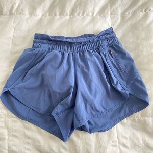 Lululemon tracker short 4” mr